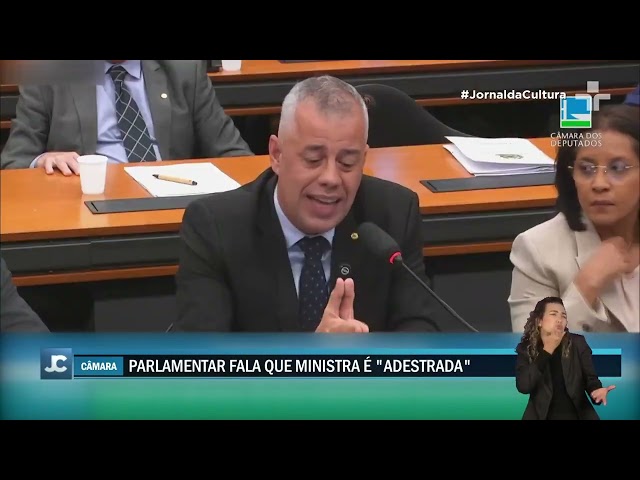 Marina Silva é novamente vítima de ataques no Congresso Nacional
