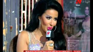 احراج سميه الخشاب بمهرجان القاهرة السينمائي بسبب عدم معرفتها بوفاة فاتن حمامة -