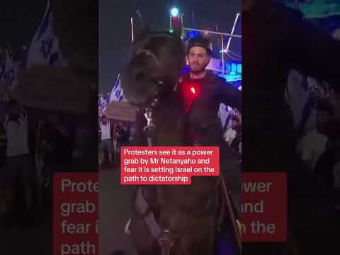 Israeli police fire water cannon at protesters