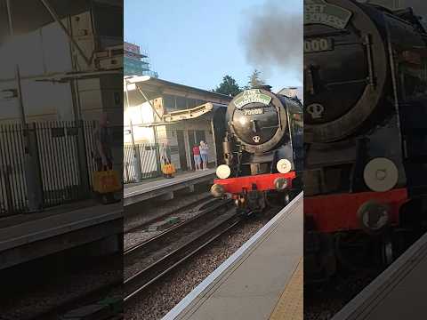 70000 Britannia hauls the Sunset Steam Express Passing Feltham Station (23/08/23) #train #railway