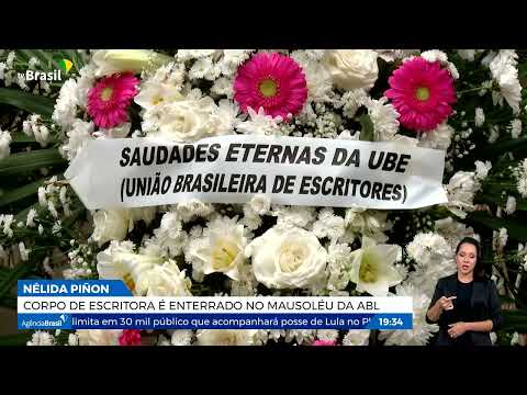Nélida Piñon : corpo de escritora é enterrado no Mausoléu da ABL