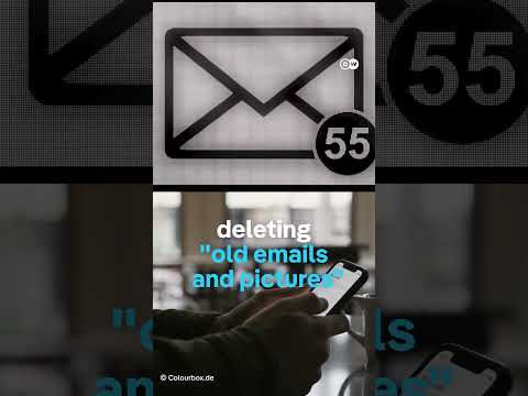 Can deleting old emails save water? | DW News