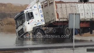 حوادث على الطريق الصحراوي.. وغرق سيارة نقل بسبب أمطار الإسكندرية ! -