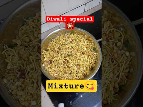Diwali recipes:1🎇✅Mixture😍nambha kaarathula irunthu start pannuvom😉 #mixture #diwalisweets #snacks