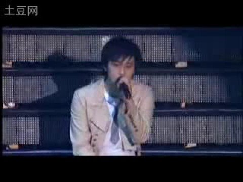 Super Junior--*She's gone*(HQ)In Super Show