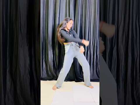 Pom Pom😅😘☺️ #dance #bhojpuri #bhojpurisong #khesari #bhojpurivideo #awadheshpremi #video