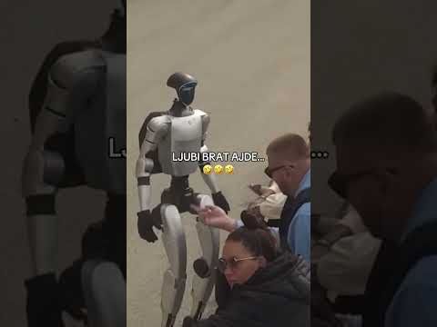 Janjus i Tosa 🤣 LJUBI BRAT 🤣🤣🤣🤣#janjus  #zadruga #foryou #viral #robot