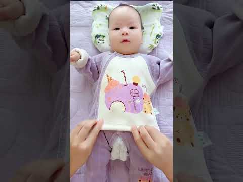 Many new mothers are looking for this type of fleece-lined two-piece suit. #cutebaby #cute