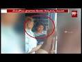 17-year-old girl stunt goes Wrong  in Mumbai local train