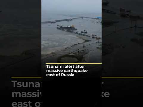 Tsunami alert after massive earthquake east of Russia | AJ #shorts