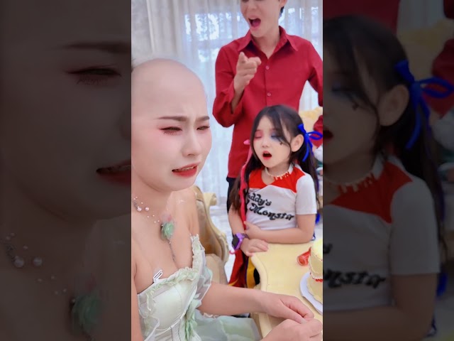 coco把自己的头发给了天使。#小丑 #天使 #超人不会飞 #shorts
