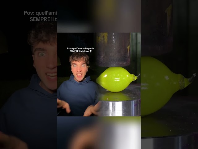 Lo perde tipo 100 volte al giorno😭 Almeno da quando ha il nuovo realme Pro 14