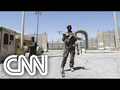 Exército do Afeganistão é atacado pelo grupo Talibã | JORNAL DA CNN