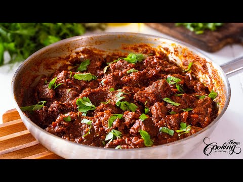 Beef Stew with Caramelized Onions - Easy Recipe