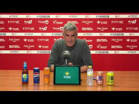 VICENTE PARRAS (Entrenador Teruel) CD Teruel 1-0 Marbella FC / J10 - 1ª RFEF G2 / Fuente: YouTube CD Teruel