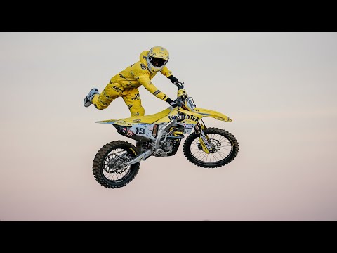 2022 Race Prep with Twisted Tea / Suzuki / Progressive Insurance Supercross Team