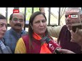 Delhi Borewell Accident :  बोरवेल में फंसा बच्चा, मौके पर पहुंचीं BJP उम्मीदवार कमलजीत सहरावत  - 04:21 min - News - Video