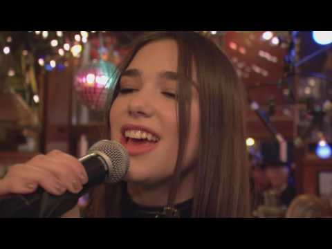 Upload mp3 to YouTube and audio cutter for Dua Lipa Be the one live   Inas Nacht 1772016 download from Youtube