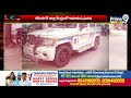 వైద్యం పేరుతో యువతికి మత్తుమందు ఇంజక్షన్ ..కాంపౌండర్ చేసిన పనికి షాక్ | Viral Karimnagar Incident - 01:29 min - News - Video