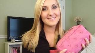 How to Pack Makeup for Traveling, travel, packing, makeup, clothes