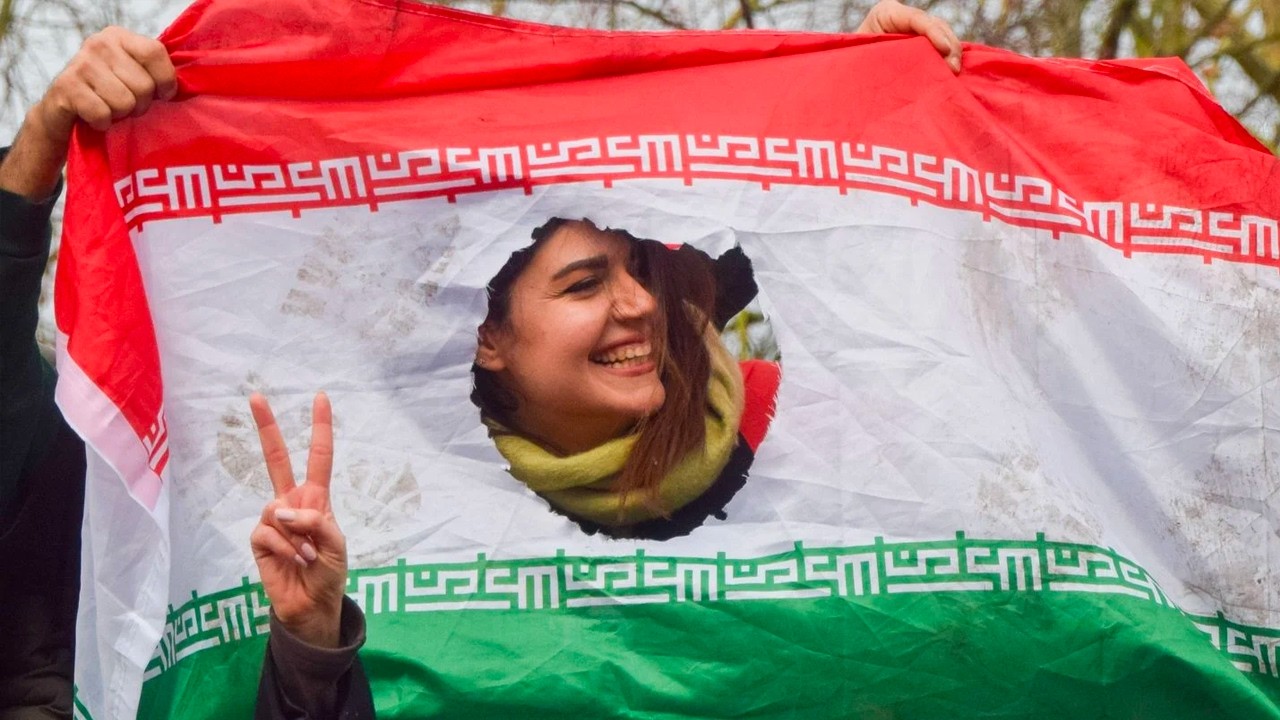 Post-guerre en Iran : la chute du régime, donnera-t-elle le pouvoir au peuple ?