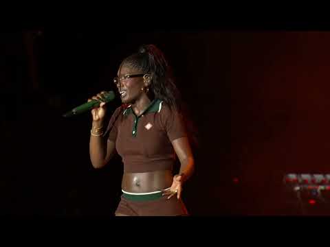 Doechii – Denial is a River (Live from AT&T Block Party)