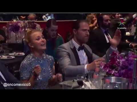 CNCO - PREMIOS TVyNOVELA ( reggaeton lento )