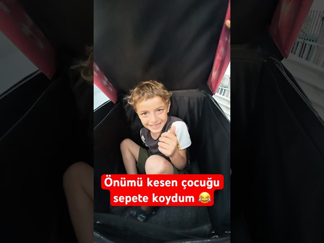 Çocuk önümü kesti 😱 #motorcycle #automobile #motovlo #motovlog #komik #öneçıkar #cocacola #komedi