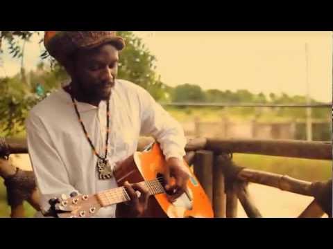Jhikoman And Afrikabisa Band - Malkia