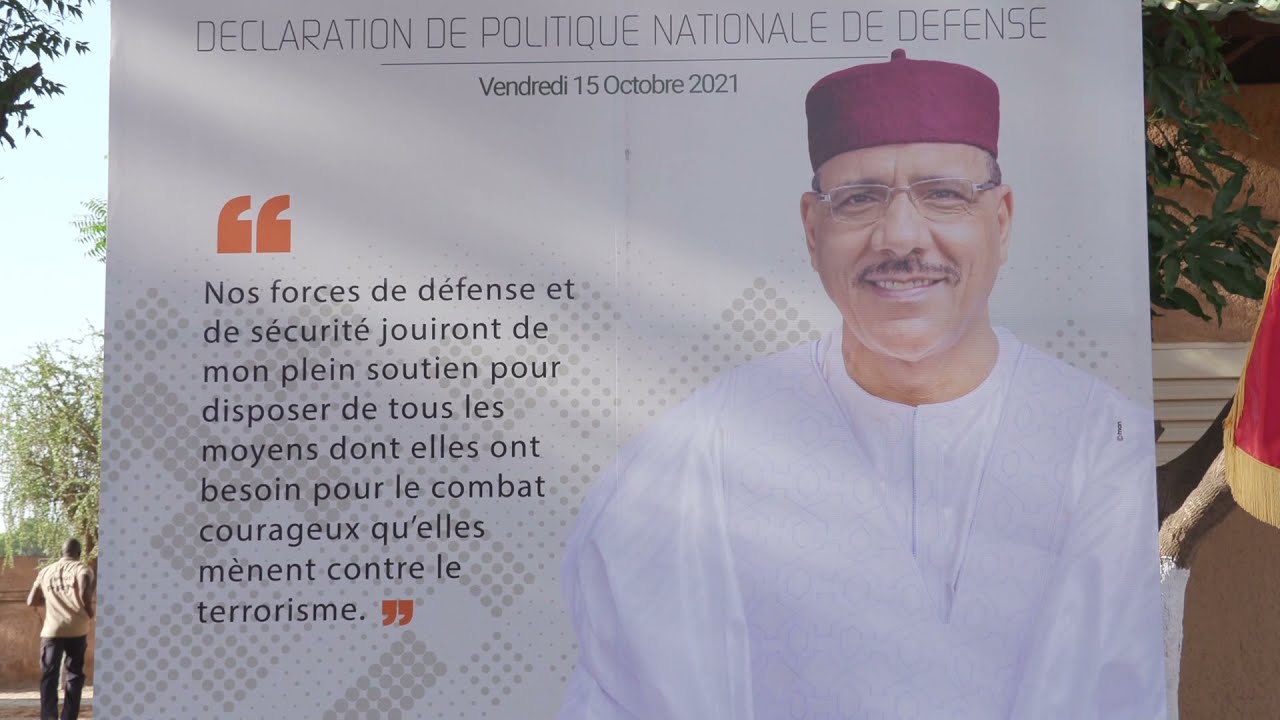 Résumé en haoussa de la Déclaration de Politique Nationale de Défense par le Président Bazoum