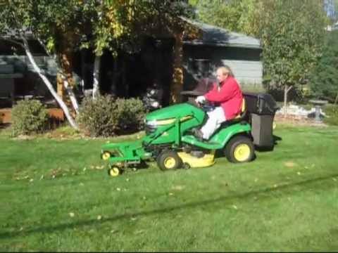 JD John Deere Lawn dethatcher - YouTube