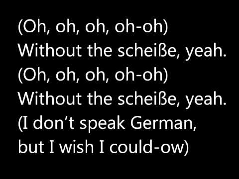 Lady Gaga Scheiße Lyrics on screen