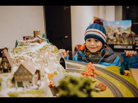Vorschaubild für das Youtube-Video: Eisenbahnausstellung Weihnachtsmarkt Forchheim