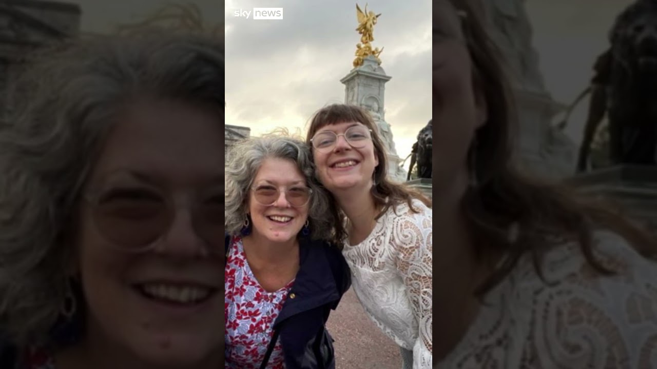 Father of British woman detained in US: 'She's trading portraits for food'