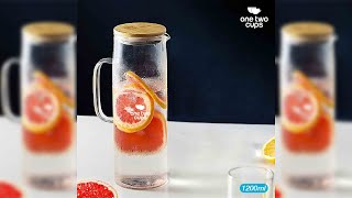 Pratinjau video produk One Two Cups Teko Pitcher Kaca Tahan Panas Api Water Jug Borosilicate 1200ml - CW2366