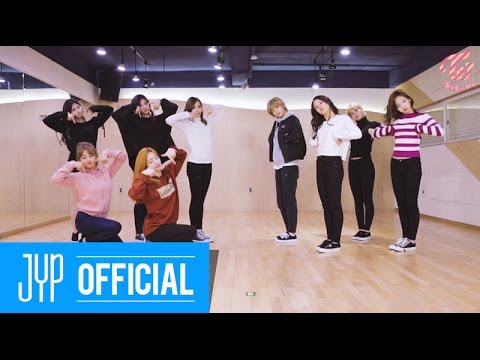 TWICE(트와이스)