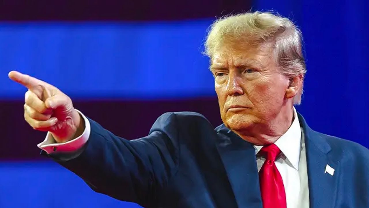 Donald Trump étudie "activement" la possibilité d'acheter le Groenland