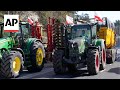 Polish farmers block highway in protest against EU policy and Ukrainian imports