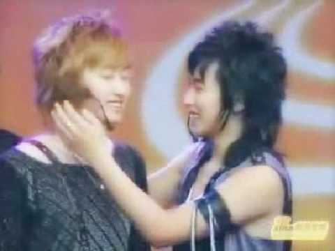 super junior kissing game