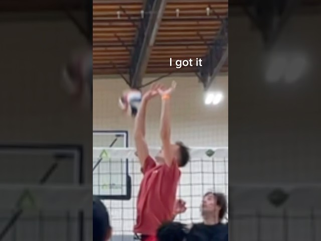 Bro got away with it #volleyball #fake #haikyuu #comedy #funny #volleyballplayer #games #block