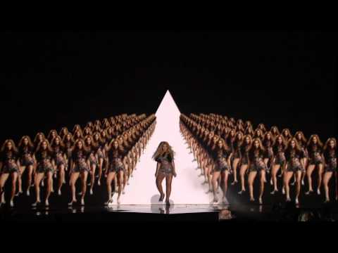 Beyoncé - Run The World (Girls) Live on Billboard Music Award 2011