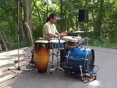 Michel DeQuevedo - Multi-percussion
