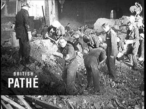 7 Септември 1940 -  Нацистка Германия започва масирани нощни бомбардировки над Лондон (първата от 57 последователни бомбардировки)