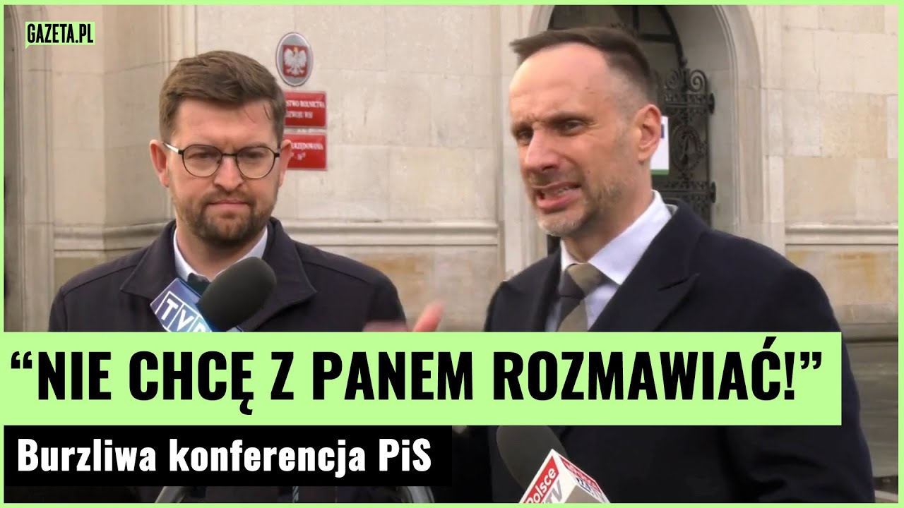 Awantura na konferencji PiS. Tak potraktowali dziennikarza | Gazeta.pl