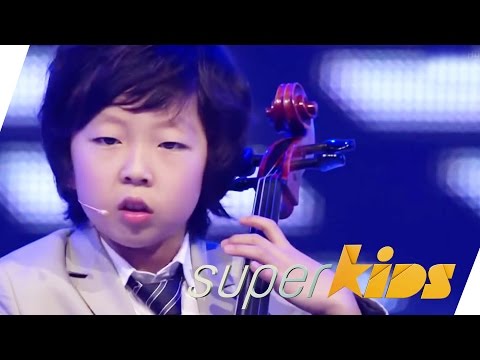 Amazing kids orchestra plays