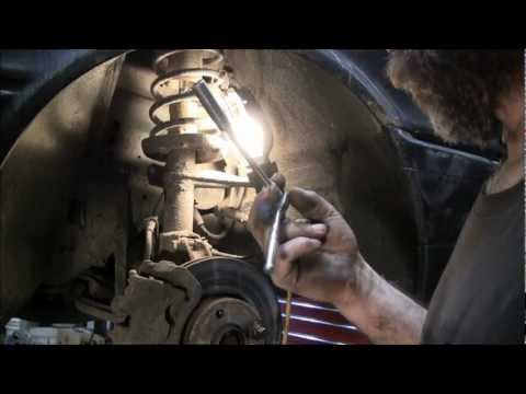 Audi 90 Quattro (89) - Front Shock Absorbers Replacement