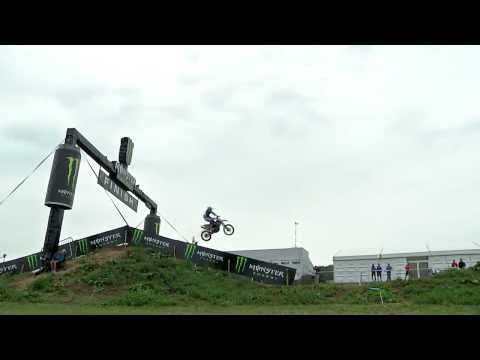 MXGP FESTIVAL Great Britain 2013 - Josh Waterman Crash - Motocross 