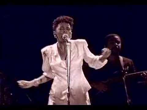 Anita Baker (Sweet Love) live - YouTube