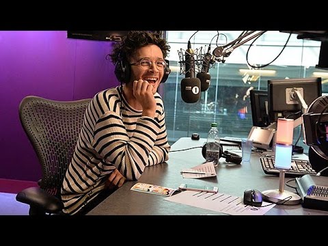 Matty Healy from The 1975 co-hosts The BBCR1's Breakfast Show // PART 3