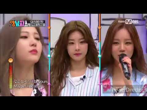 K-idol sing with mic effect 😂